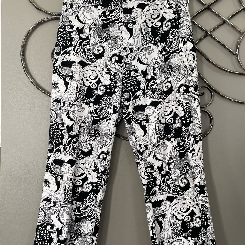 Preston & York Black and White Paisley Print Top